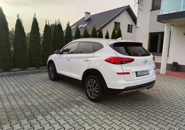 Hyundai Tucson cena 88900 przebieg: 49500, rok produkcji 2019 z Czarne małe 67